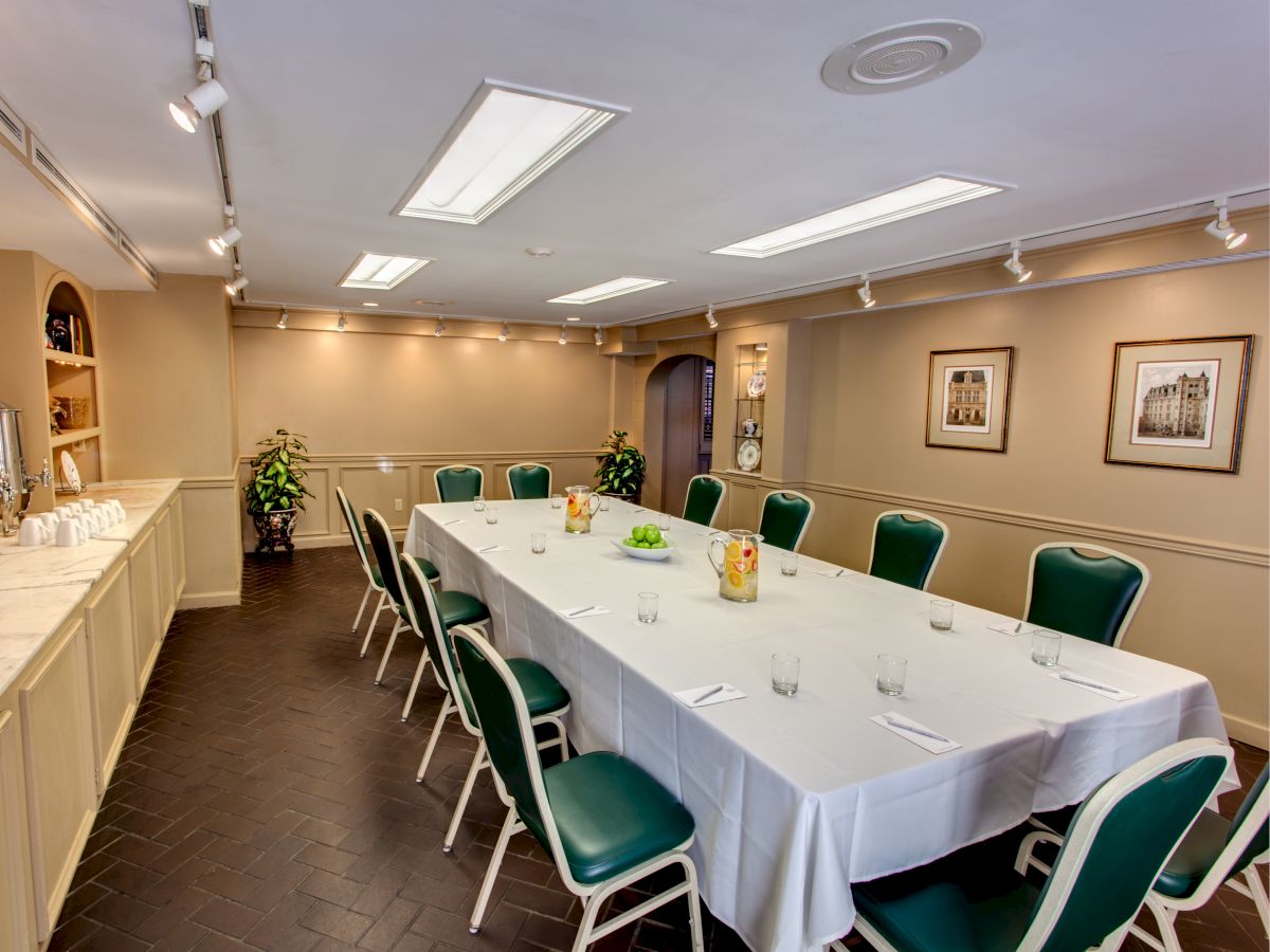 The Dauphine Orleans Hotel